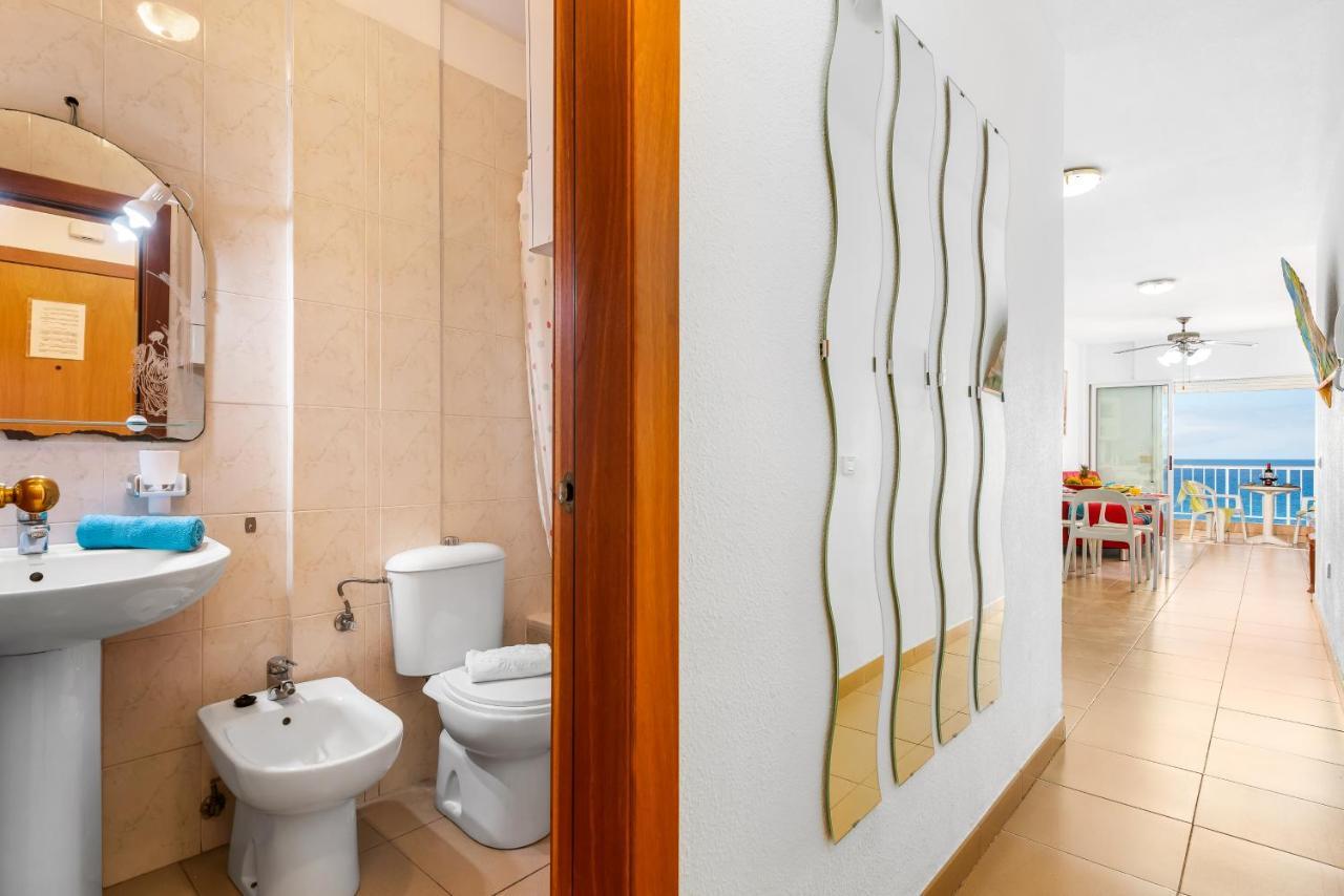 1 1 Beautiful Seafront With Balcony And Wifi Leilighet Los Cristianos  Eksteriør bilde